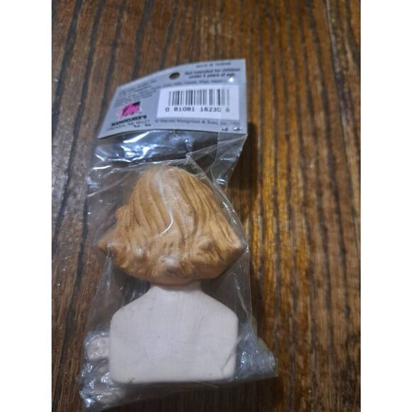 Vintage New Mangelsens Dolls+ Porcelain Lady Doll Head and Hands Set - Picture 3 of 4